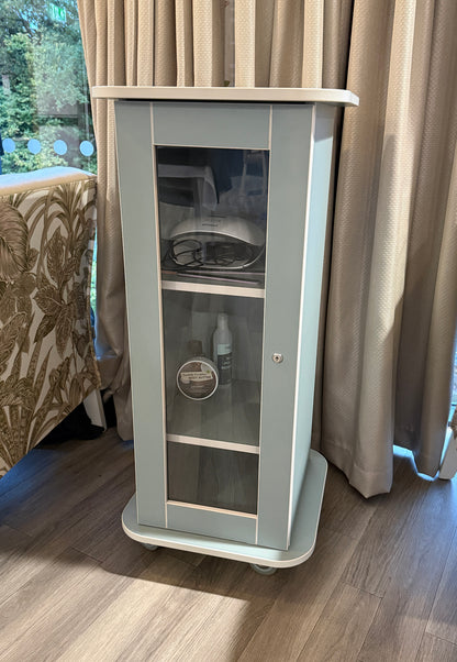 Standard two-tone grey and white Pamper Trolley in-situ